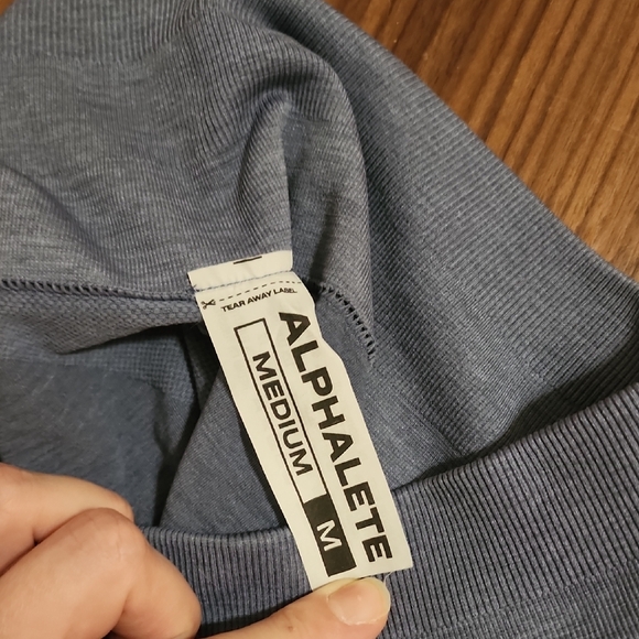 Alphalete Slate Blue Amplify Leggings - Picture 2 of 3